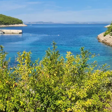 Stiniva Hvar Brusje