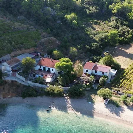 Stiniva Hvar