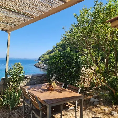 Stiniva Hvar Brusje